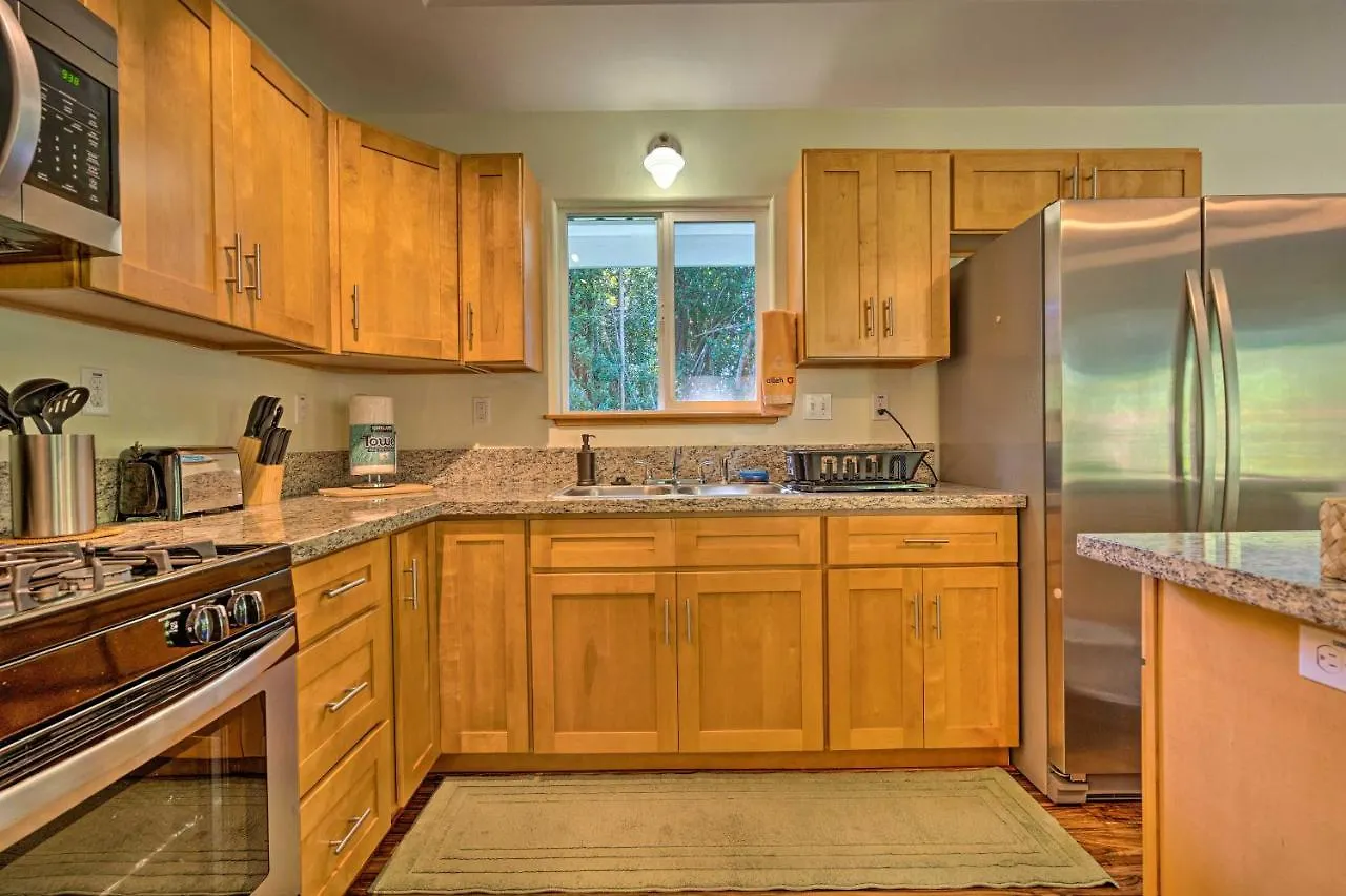 Big Island Paradise Hawaiian Retreat With Patio! Mountain View 0*,