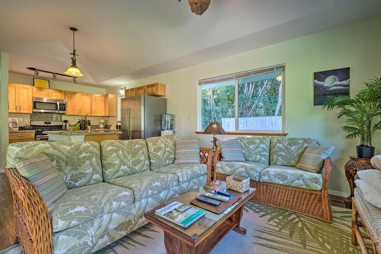 Big Island Paradise Hawaiian Retreat With Patio! Mountain View United States